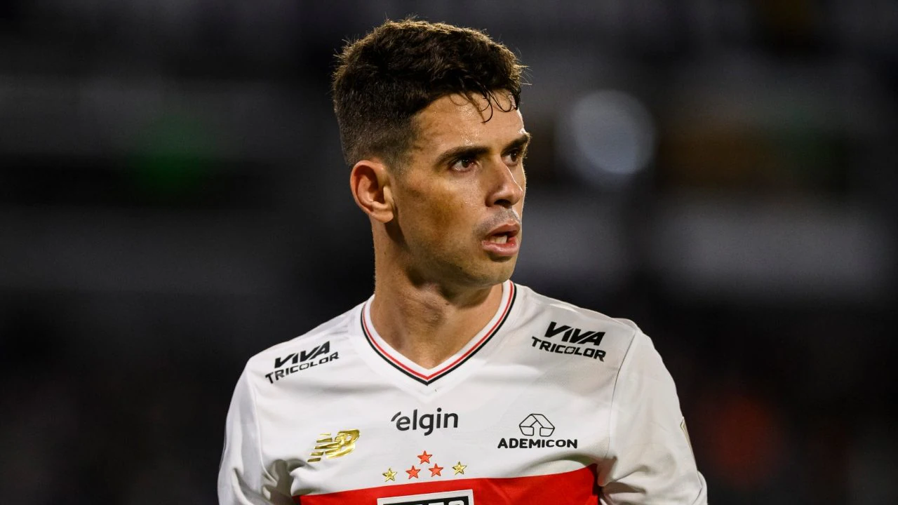 Malore in campo per Oscar: problemi cardiaci