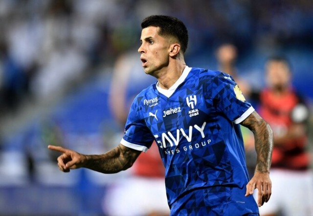 Inter, stallo Cancelo: il portoghese aspetta il Barça