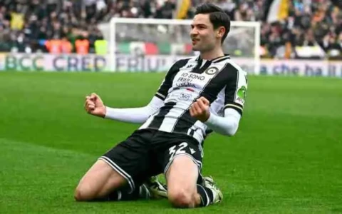 Il Napoli cade ad Udine 1-0: decide Ekkelenkamp