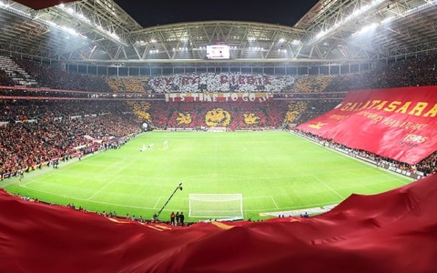Scandalo scommesse: in Turchia arrestati giocatori di Galatasaray e Fenerbahce