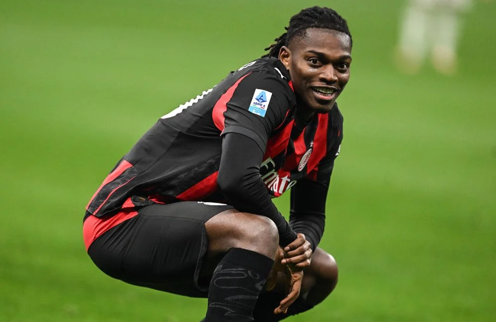 Leao sempre più protagonista: giocherà anche con la Lazio 