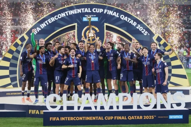 Il PSG entra nella storia conquistando sei trofei in un anno solare
