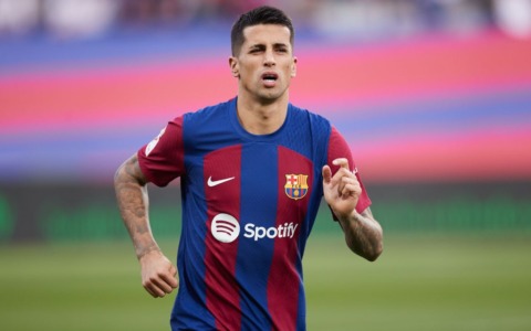 Inter: Cancelo va al Barcellona, affare sfumato