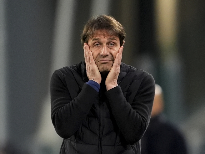 Il Napoli si gioca la qualificazione, ma l’infermeria non dà tregua