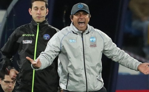 Napoli, rimonta incompleta al Maradona: il Verona resta un tabù