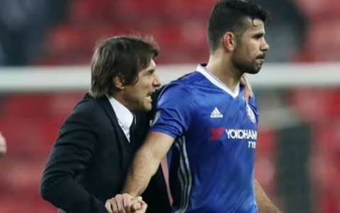 Diego Costa attacca Conte: “Frustrato, magari fa poco sesso”