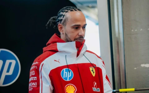 Hamilton promuove la nuova Ferrari dopo i primi test a Barcellona