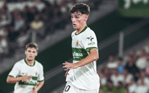 Lazio, svolta a centrocampo: Fabiani accelera su Mendoza