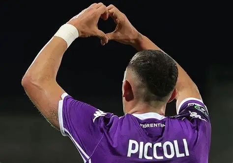 Fiorentina, tre punti in memoria di Commisso: Bologna k.o. 2-1