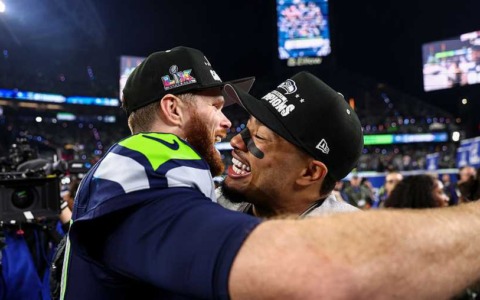 La finale del SuperBowl sarà tra Seattle Seahawks e New England Patriots