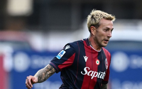 Bologna: il rigore di Bernardeschi vale tre punti