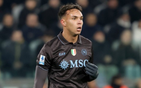 Napoli-Como, le probabili formazioni: Giovane e Paz titolari