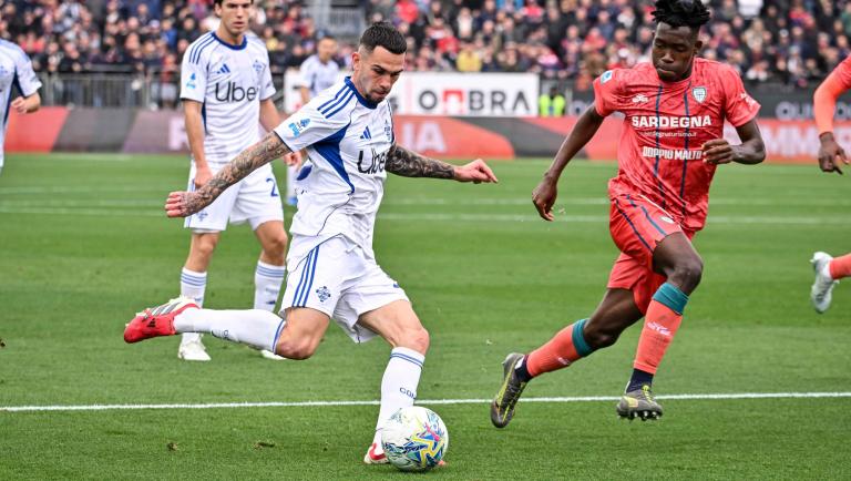 Como corsaro a Cagliari: Roma agganciata, il sogno continua