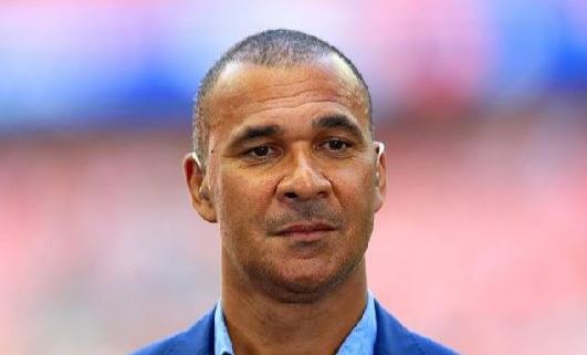 Gullit provoca: “Smetto di guardare il calcio, nessuno dribbla più”