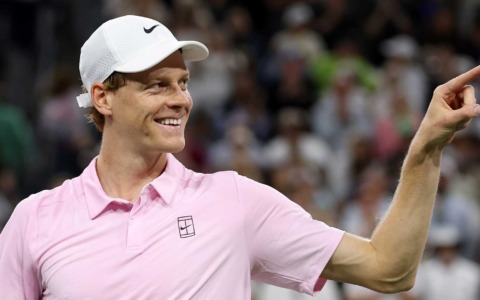 Sinner avanza a Indian Wells: domani semifinale contro Zverev