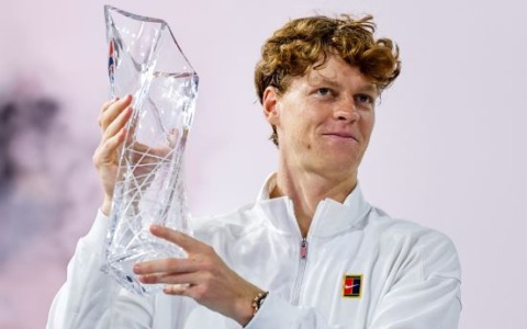 Sinner mette nel mirino Alcaraz: la vetta ATP è sempre più vicina