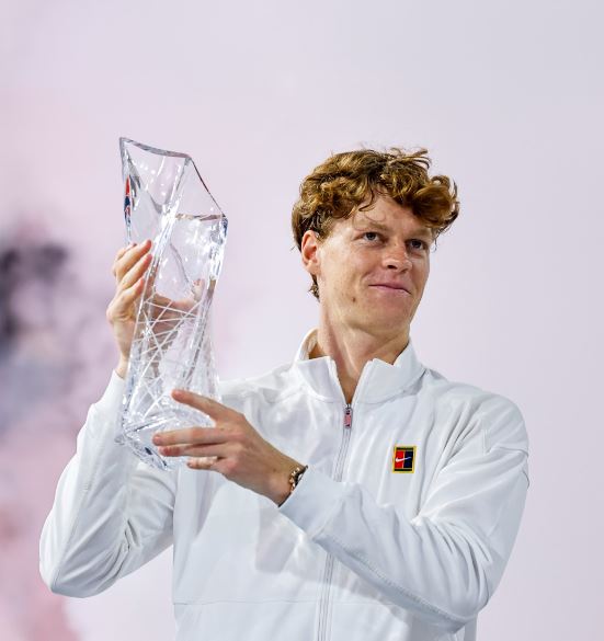 Sinner mette nel mirino Alcaraz: la vetta ATP è sempre più vicina