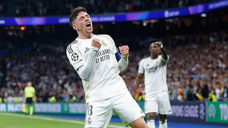 Valverde show: il Real Madrid batte il Manchester City 3-0