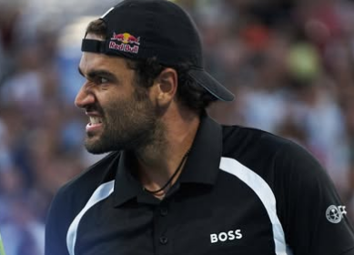 ATP 1000 Monaco, Berrettini travolge Medvedev 6-0/6-0