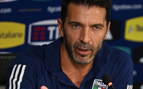 Lascia anche Buffon: “Dimissioni inevitabili”