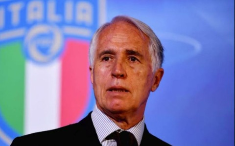 Figc, Malagò: “Affascinato dalla compattezza della Serie A”