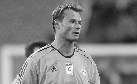 Calcio sotto shock: morto in un incidente l’ex portiere Manninger