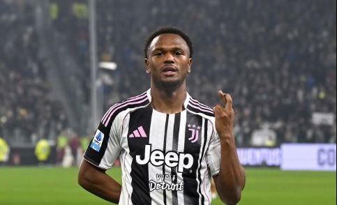 Juve, caso Openda: riscatto automatico e mercato difficile