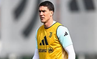 Juventus, Vlahovic preoccupa fisicamente. Piace Darwin Nunez