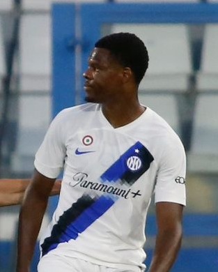 Inter, Dumfries: “Penso solo a vincere, qui sono contento”