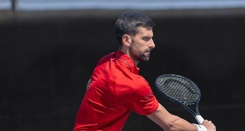 Djokovic rilancia sui premi Slam: “Sto con Sinner e Sabalenka”