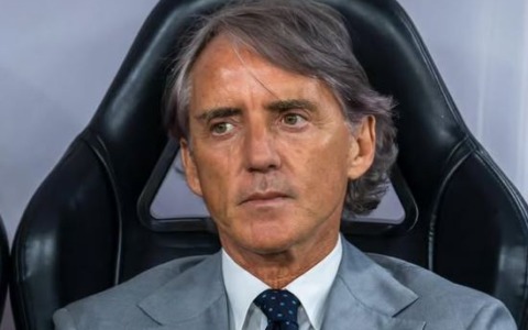 Nazionale: testa a testa tra Mancini e Conte