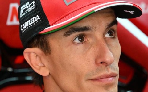 Marquez cade a Le Mans: frattura al piede, sarà operato
