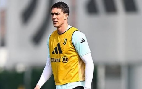 Juve-Vlahovic, un’altra frenata sul rinnovo