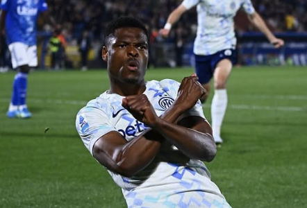 Dumfries al Real Madrid, visite effettuate: Inter informata