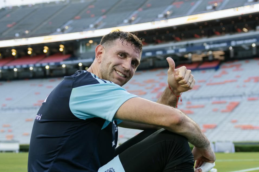 Juventus, si scalda la candidatura del Dibu Martinez