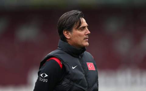 Turchia, esordio amaro per Montella: vince l’Australia 2-0